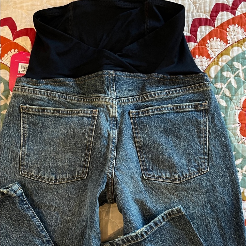 Isabel Maternity by Ingrid & Isabel Flare Jeans in Lt. Blue Denim Size 2 - Picture 5 of 13